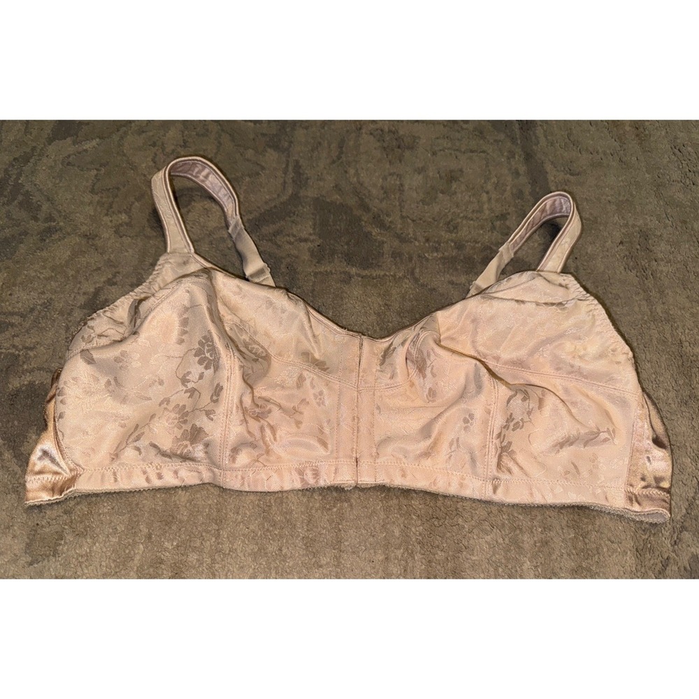 Comfort Choice Womens Nude‎ Wireless Easy  Front-Close Wireless Bra Plus Sz 48DD